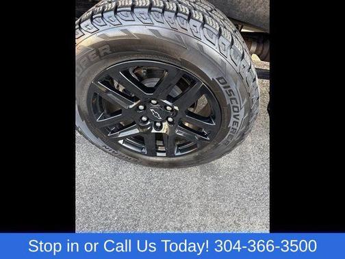 Dark Ash Metallic 2024 Chevrolet Silverado 1500 LT Trail Boss