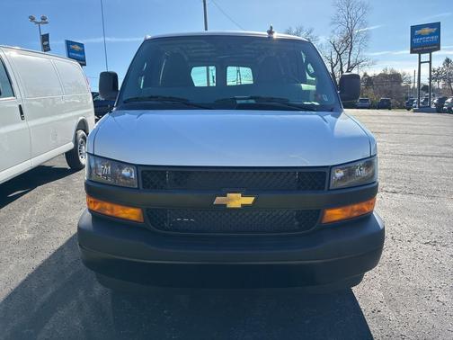 2025 Chevrolet Express 2500 RWD 2500 Regular Wheelbase WT