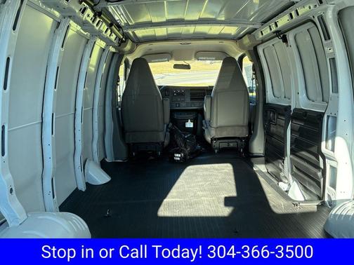 Summit White 2025 Chevrolet Express 2500 Work Van