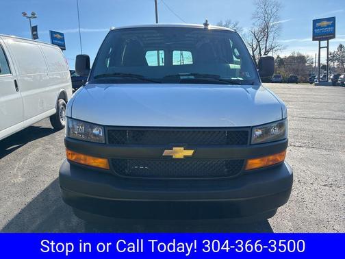 Summit White 2025 Chevrolet Express 2500 Work Van