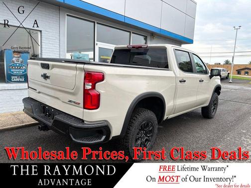 White Sands 2026 Chevrolet Silverado 1500 ZR2