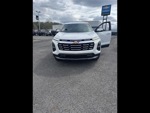 Summit White 2025 Chevrolet Equinox 1LT