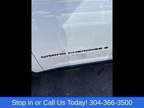 Bright White Clearcoat 2023 Jeep Grand Cherokee Limited
