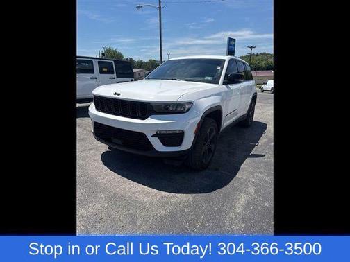 Bright White Clearcoat 2023 Jeep Grand Cherokee Limited