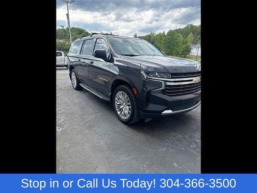 Dark Ash Metallic 2023 Chevrolet Suburban LT