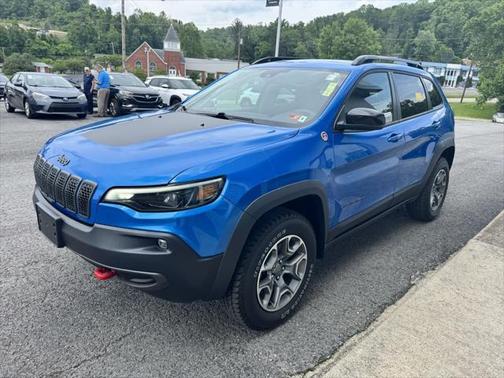 2022 Jeep Cherokee Trailhawk