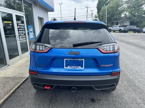 2022 Jeep Cherokee Trailhawk