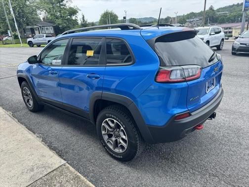 2022 Jeep Cherokee Trailhawk