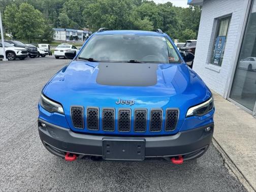 2022 Jeep Cherokee Trailhawk