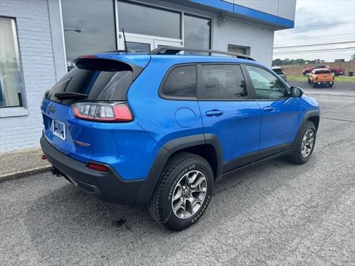 2022 Jeep Cherokee Trailhawk