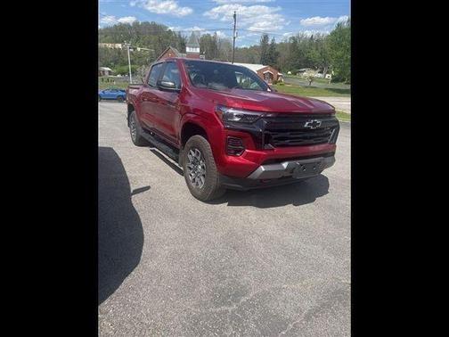 Radiant Red Tintcoat 2024 Chevrolet Colorado Z71