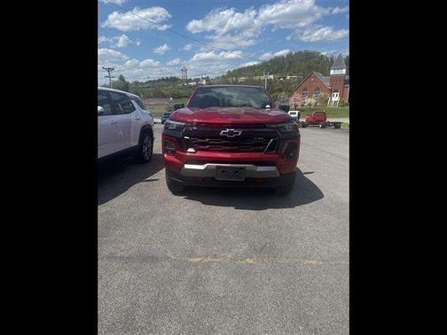 Radiant Red Tintcoat 2024 Chevrolet Colorado Z71