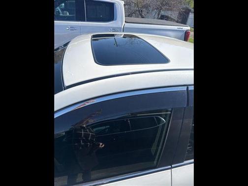 Crystal White Pearl 2021 Subaru Legacy Limited