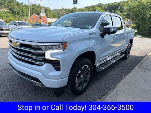 Polar White Tricoat 2026 Chevrolet Silverado 1500 High Country