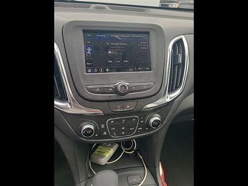 Sterling Gray Metallic 2023 Chevrolet Equinox 1LT