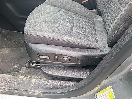 Sterling Gray Metallic 2023 Chevrolet Equinox 1LT