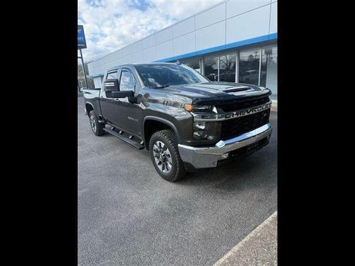 Greenstone Metallic 2022 Chevrolet Silverado 2500 LT