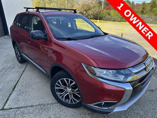 2016 Mitsubishi Outlander ES
