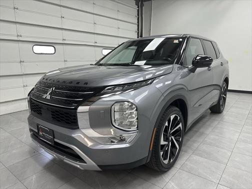 2022 Mitsubishi Outlander SE Launch Edition S-AWC