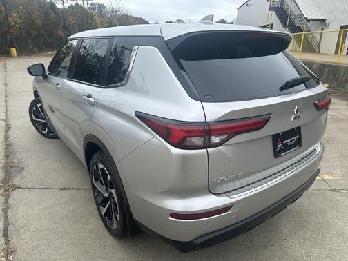 2022 Mitsubishi Outlander ES 2.5 S-AWC