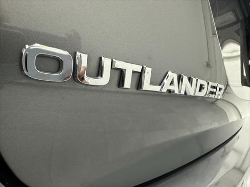 2023 Mitsubishi Outlander SE 2.5 S-AWC