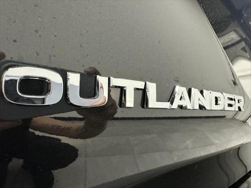 2025 Mitsubishi Outlander SE 2.5 S-AWC