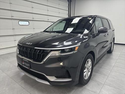 2023 Kia Carnival LX