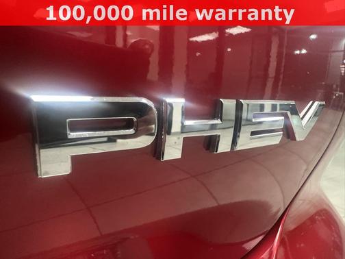 2024 Mitsubishi Outlander PHEV SE S-AWC