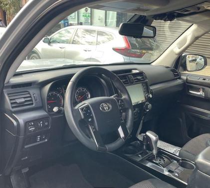 2024 Toyota 4Runner TRD Off Road