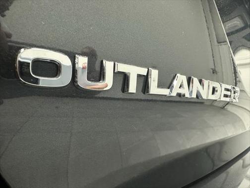 2024 Mitsubishi Outlander SE 2.5 S-AWC