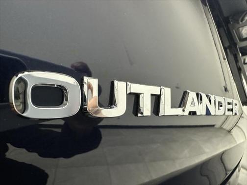 2023 Mitsubishi Outlander SE 2.5 S-AWC