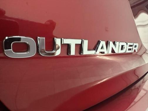 2023 Mitsubishi Outlander SE 2.5 S-AWC