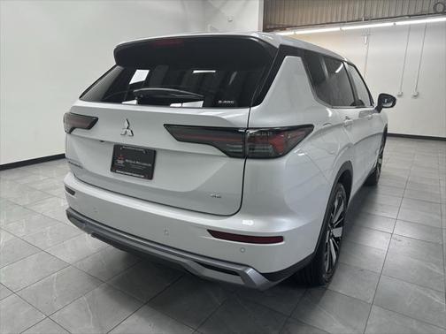 2025 Mitsubishi Outlander SE 2.5 S-AWC