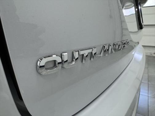 2024 Mitsubishi Outlander SE 2.5 S-AWC