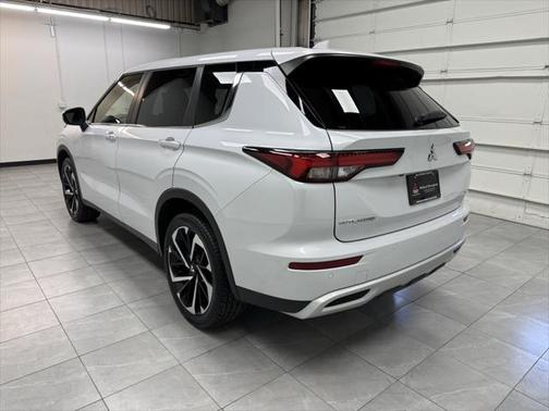 2024 Mitsubishi Outlander SE 2.5 S-AWC