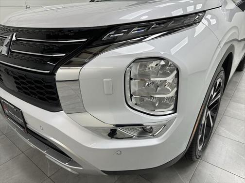 2024 Mitsubishi Outlander SE 2.5 S-AWC