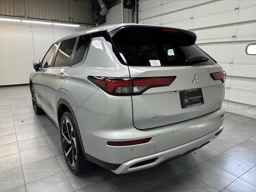 2024 Mitsubishi Outlander SE 2.5 S-AWC
