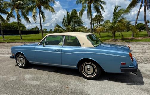 1974 Rolls-Royce Corniche Base