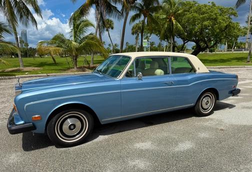 1974 Rolls-Royce Corniche Base