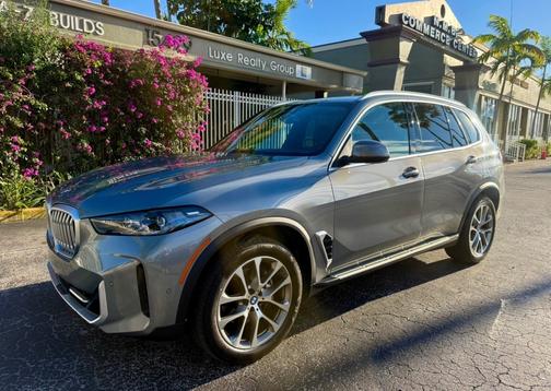 2025 BMW X5 xDrive40i