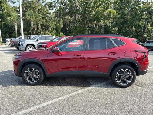 2024 Chevrolet Trax LT