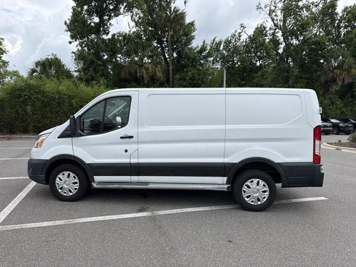 Oxford White 2020 Ford Transit-250 Base