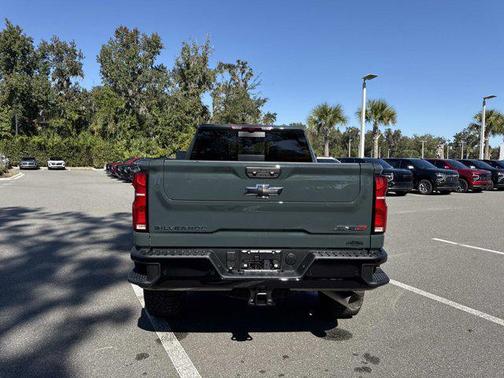 2026 Chevrolet Silverado 2500 Crew Cab, Standard Bed, XR2, 4WD