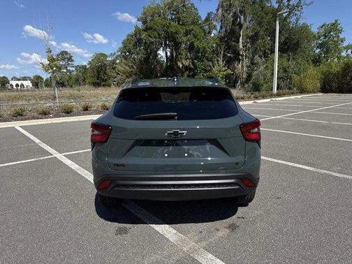 Cypress Gray 2026 Chevrolet Trax LT