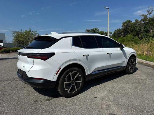 2025 Chevrolet Equinox EV LT