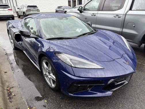 2025 Chevrolet Corvette Stingray w/2LT