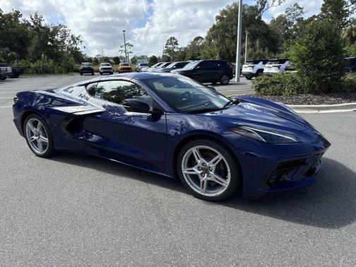 2025 Chevrolet Corvette Stingray w/2LT