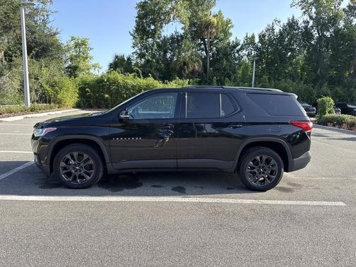 Mosaic Black Metallic 2020 Chevrolet Traverse RS