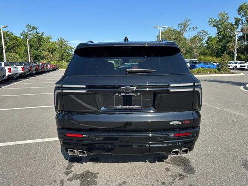 2025 Chevrolet Traverse RS