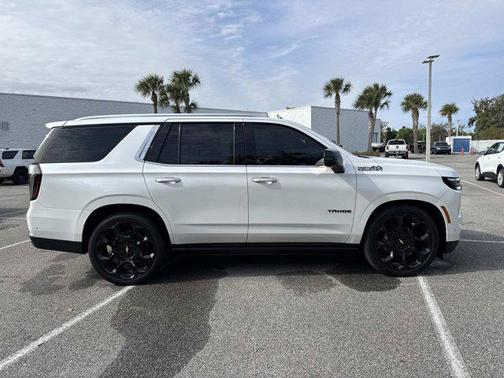 2025 Chevrolet Tahoe 4WD High Country